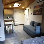 Eli Nocleg ze śniadaniem 3*